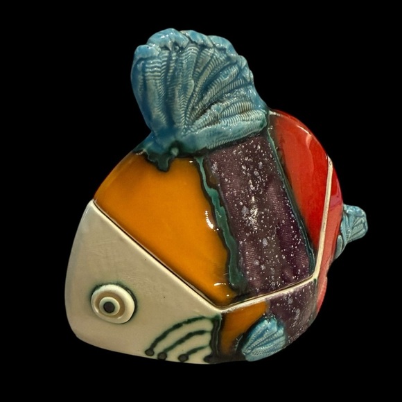Colorful Ceramic Fish Figurine handmade trinket box - Picture 4 of 9